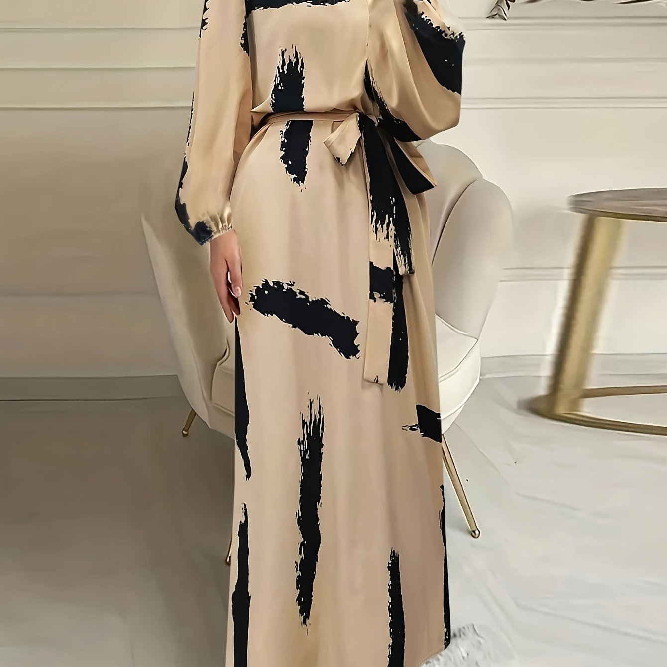 Desert Bloom Abaya